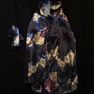 Satin t-shirt dress with tie